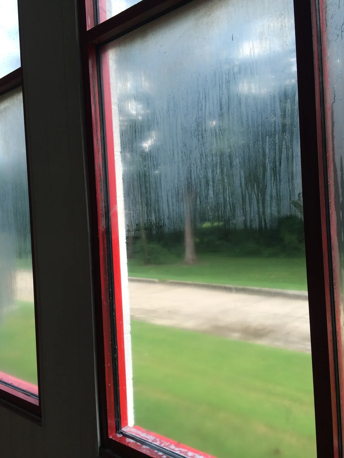 Hard water stain removal comparison by Wizards Window Washing